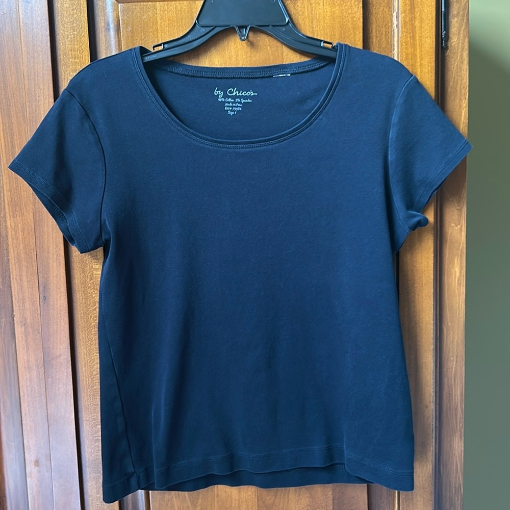 Black Chico's Short Sleeve T-Shirt